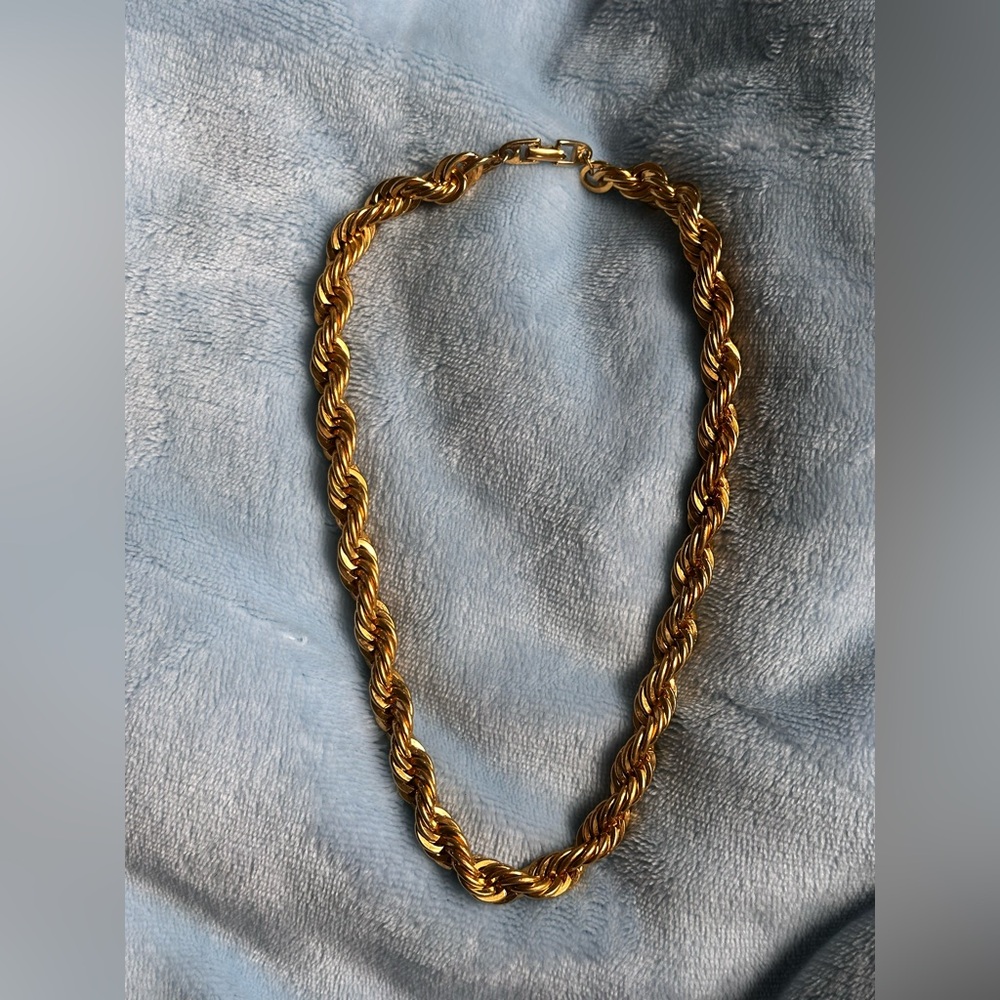 Vintage Napier Chunky Elegant Gold Rope Necklace